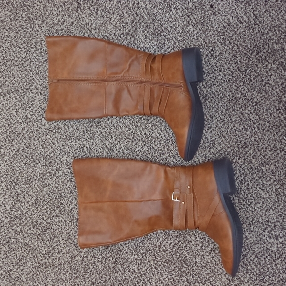 Brash Tall Brown Leather Boots - Picture 2 of 4